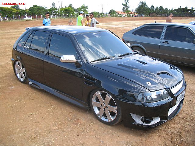 Golzinho_show_de_tuning_presente_no_evento,_suspen