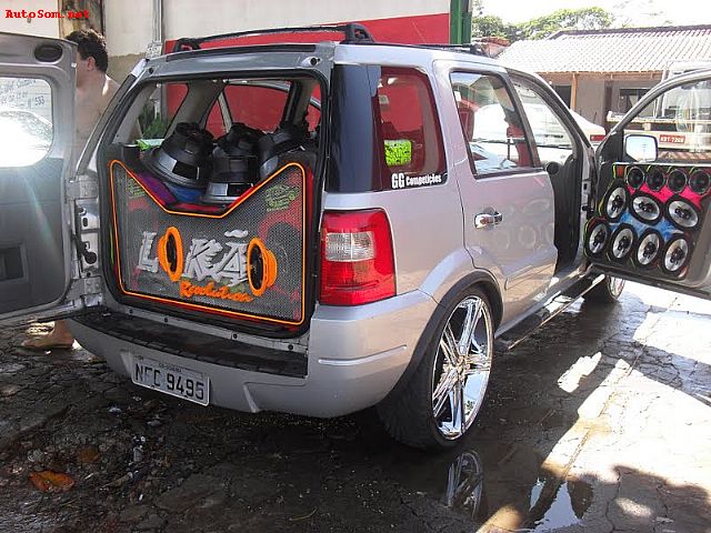 ECOSPORT_BURGUESINHA__